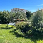 Perla Alba Tribalj