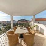 Perla Alba