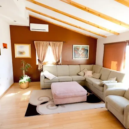 Perla Alba Apartmán