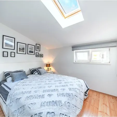 Perla Alba * Tribalj