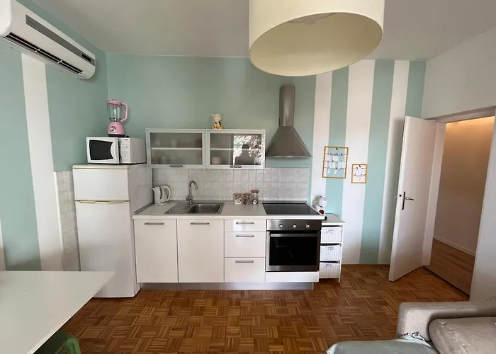 Apartment Perla Alba Tribunj (Sibenik-Knin)