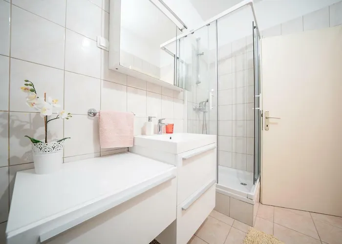 Perla Alba * Tribalj